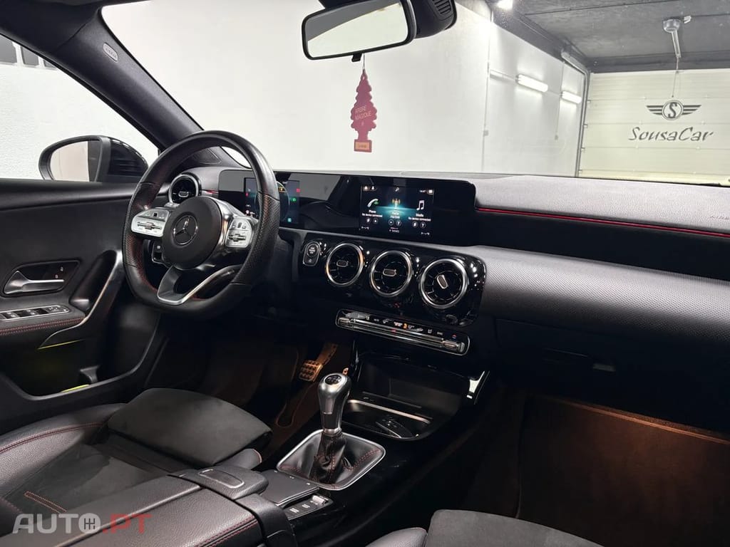 Mercedes-Benz A 160 d AMG Line