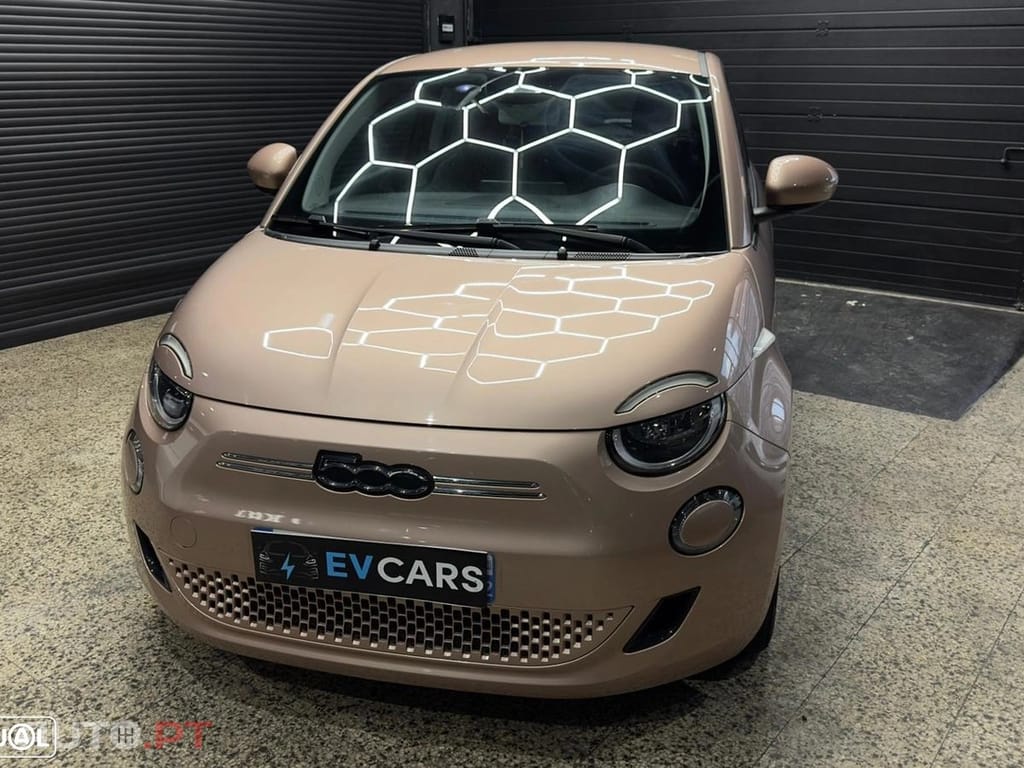 Fiat 500e 42 kWh