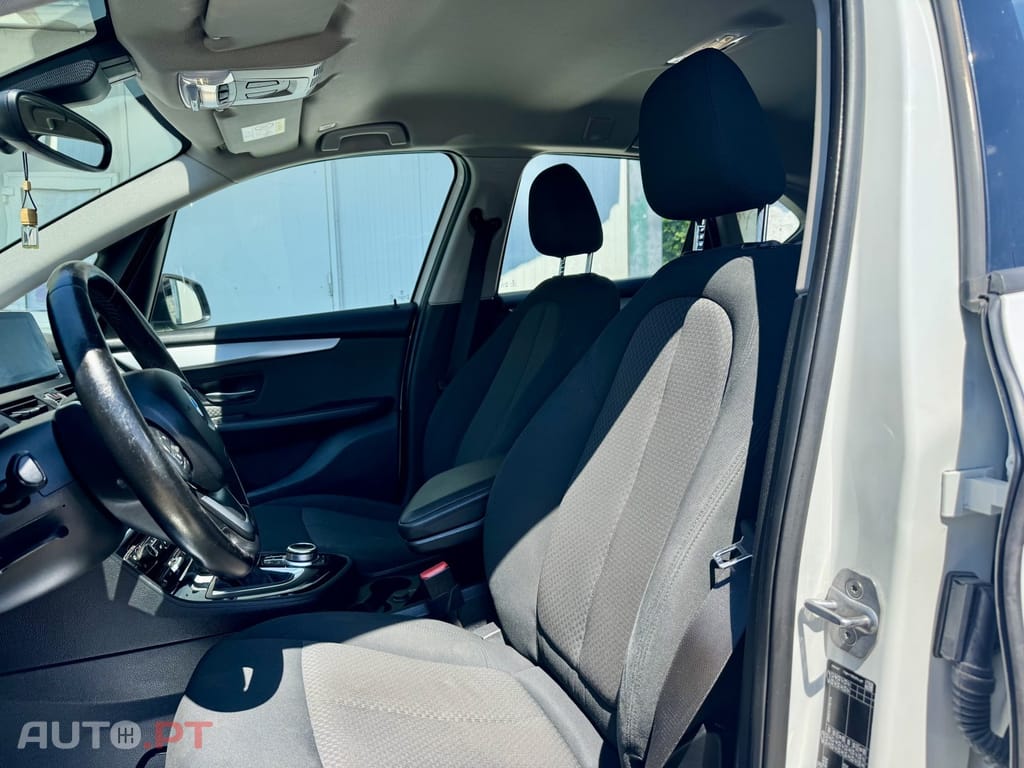 BMW 225 Line Sport