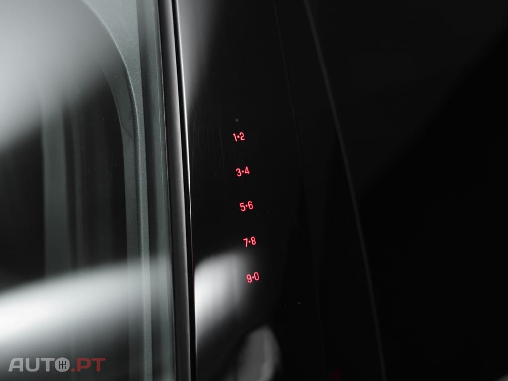 Ford Mustang Mach-E Standard