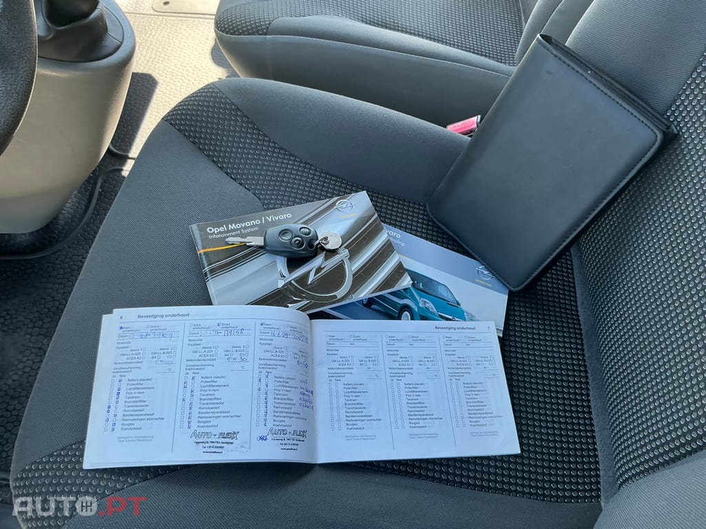 Opel Vivaro Furgones