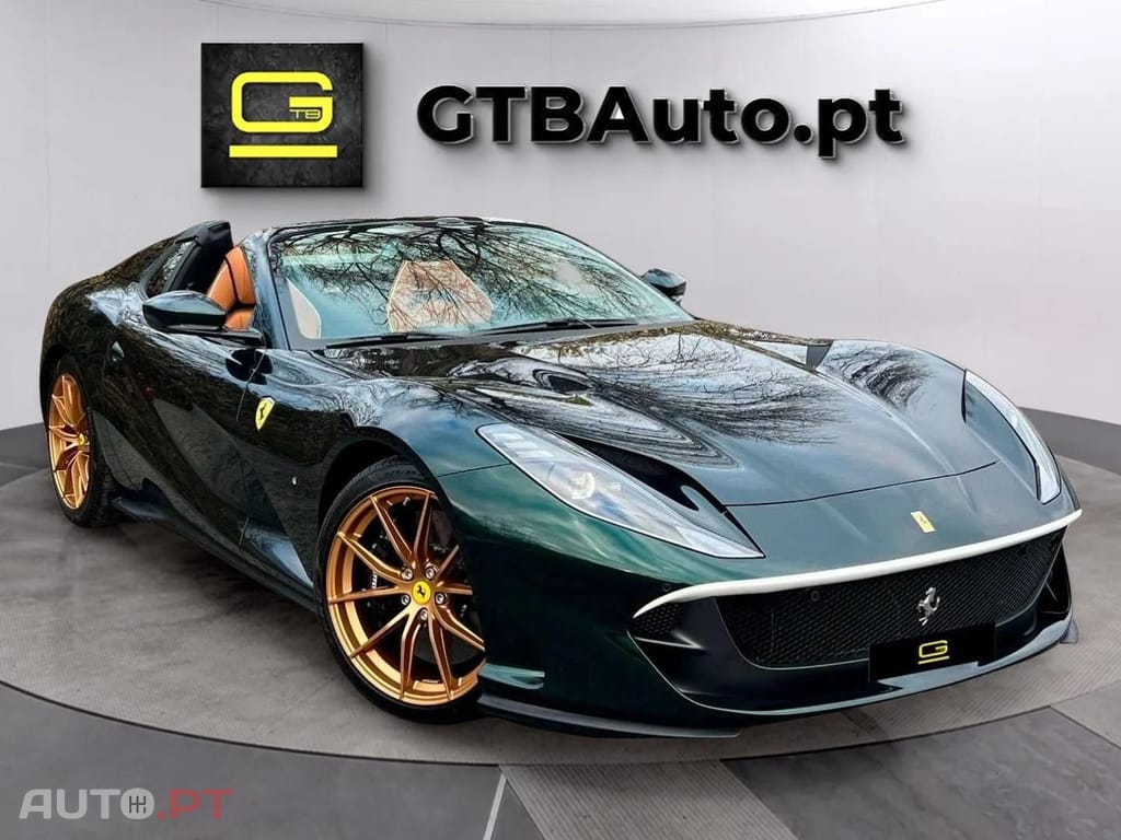 Ferrari 812 Spider 