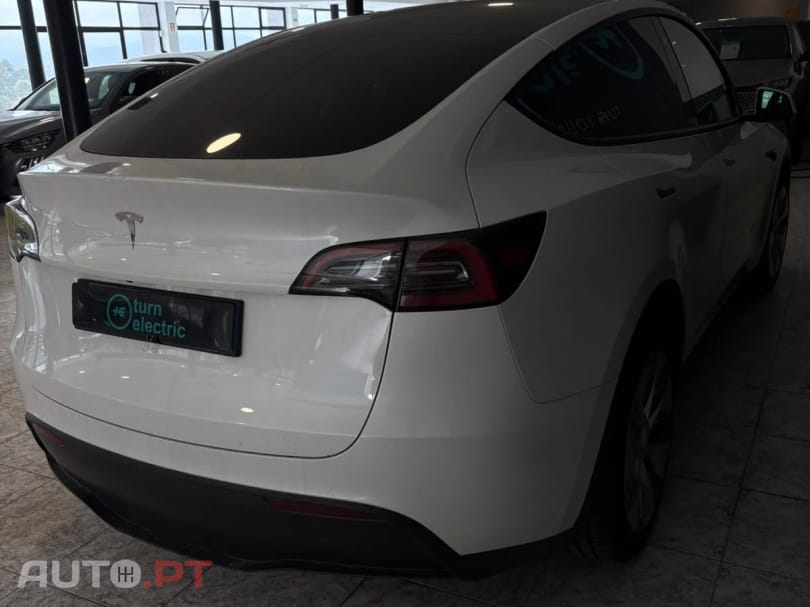 Tesla Model Y Tração Traseira