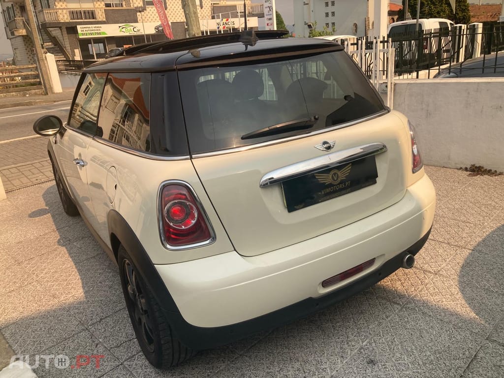 MINI Cooper d