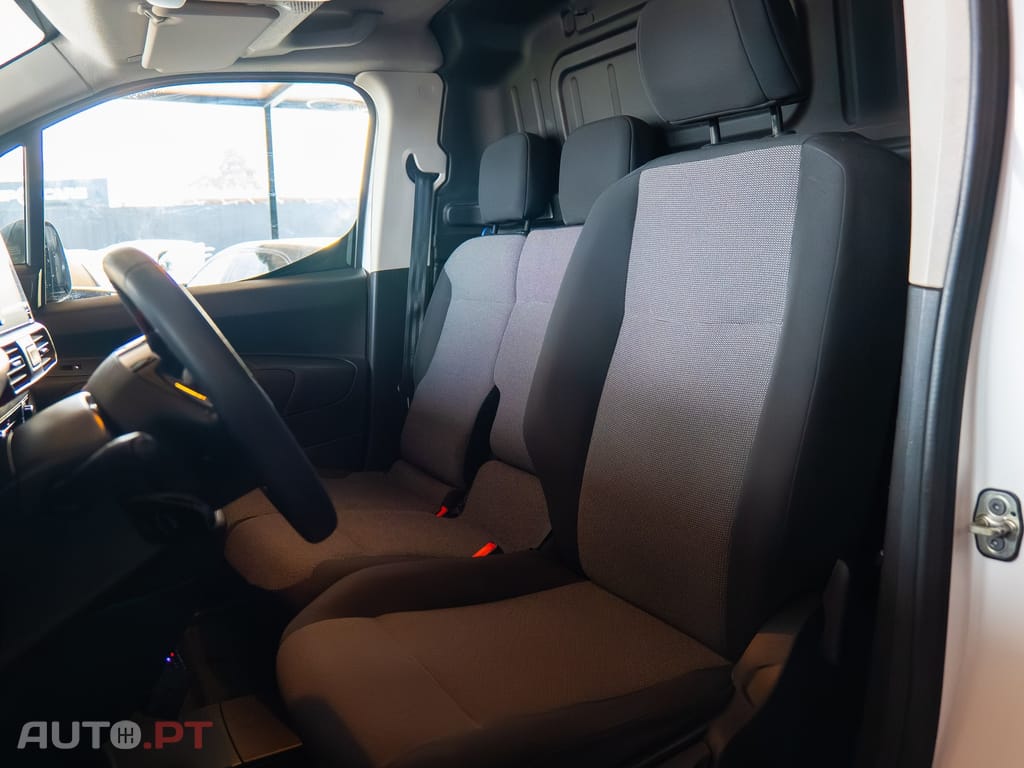 Peugeot Partner 1.6 BlueHDi L2 Premium 3L