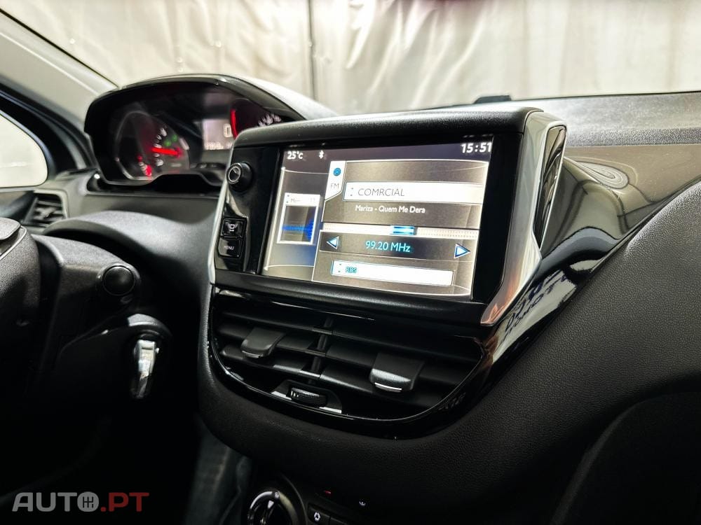 Peugeot 208 1.4 HDi Allure