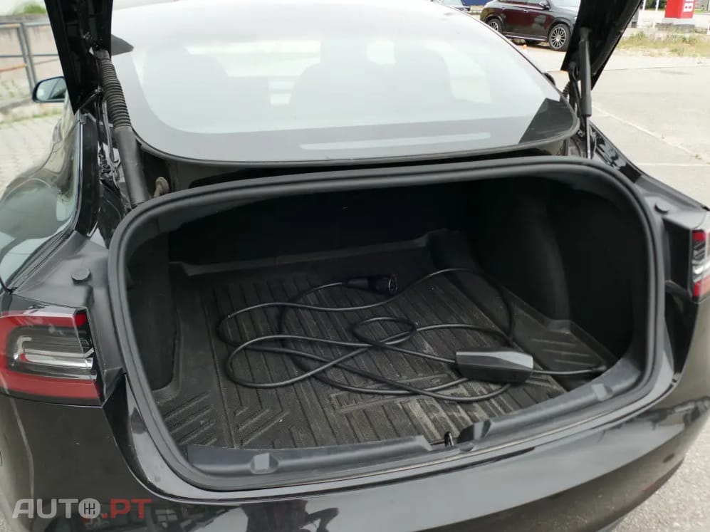 Tesla Model 3 Long Range Tração Traseira