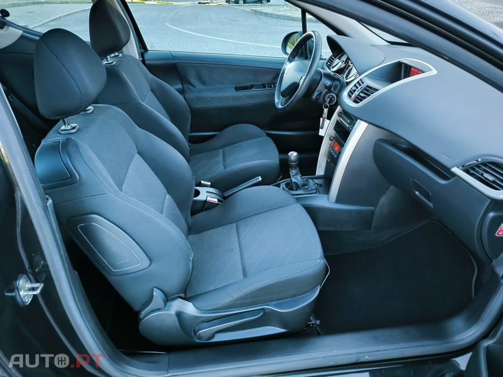 Peugeot 207 1.4 HDi Sport