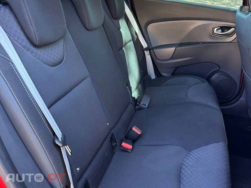 Renault Clio Sport Tourer 1.2 TCE GT EDC