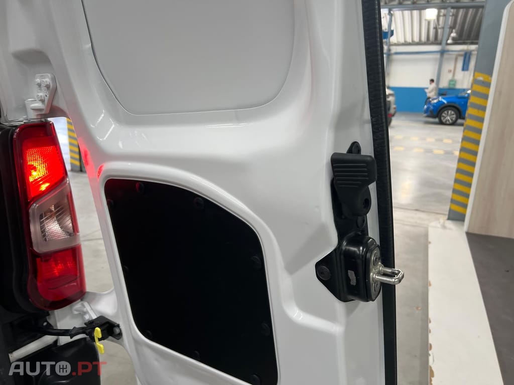 Peugeot Partner 1.5 BlueHDi Longa