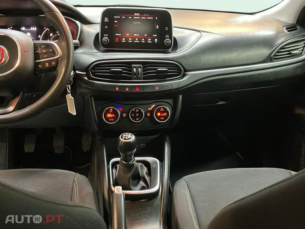Fiat Tipo 1.3 M-Jet Lounge