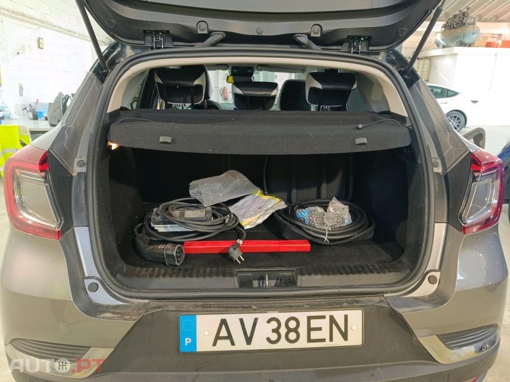 Renault Captur 1.6 E-Tech Plug-In Hybrid Techno