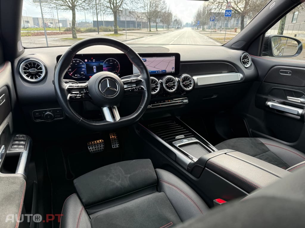 Mercedes-Benz GLB 180 d AMG Line