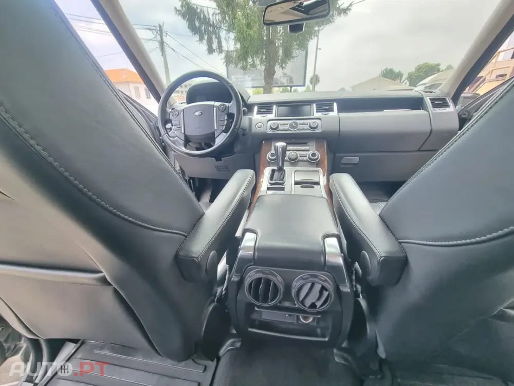 Land Rover Range Rover Sport 3.0 TDV6 HSE