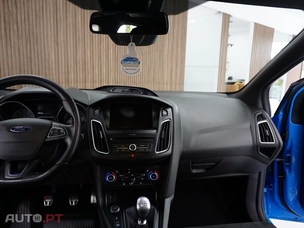 Ford Focus 2.3 EcoBoost S&S 4WD RS