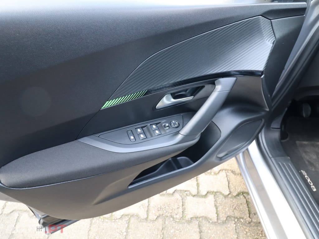 Peugeot 2008 1.2 PureTech Active