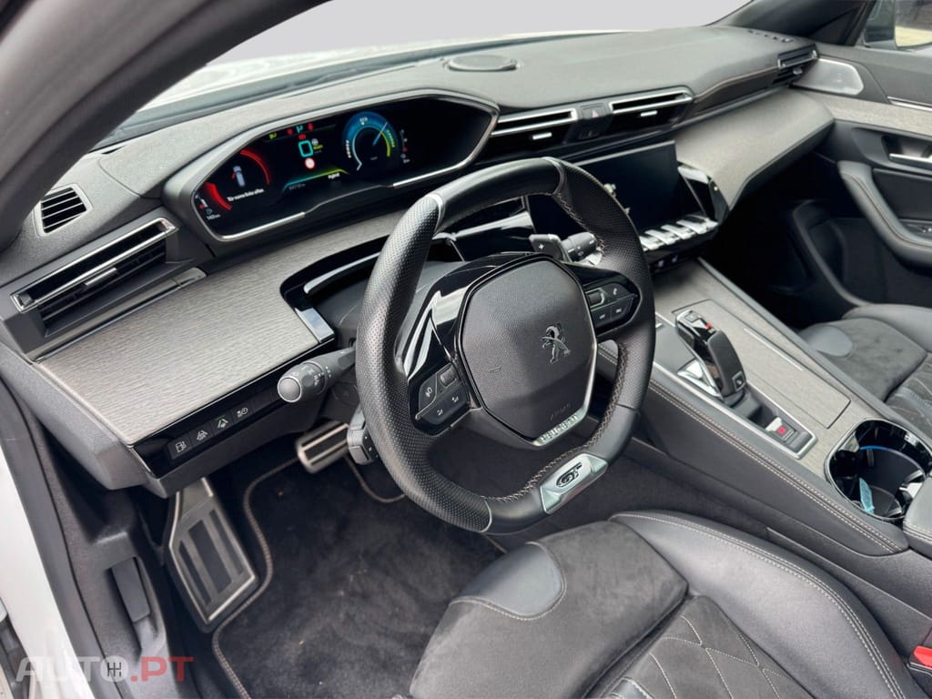 Peugeot 508 SW Hybrid 225 GT I.V.A DEDUTIVEL 