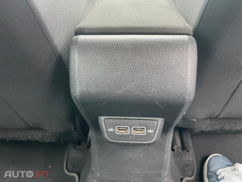 Volkswagen Polo 1.0 TSI Confortline