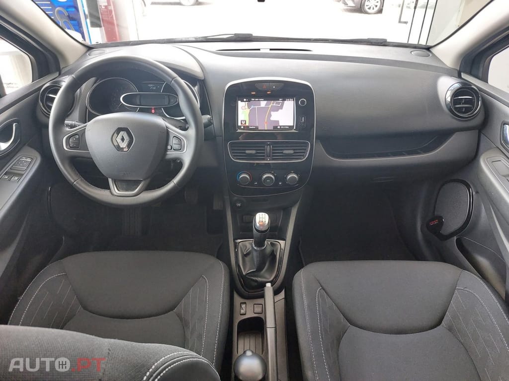 Renault Clio Sport Tourer 0.9 TCE Limited