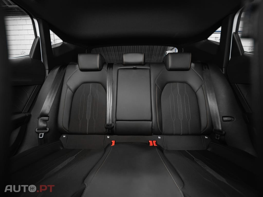 Cupra Leon 1.4 e-Hybrid VZ DSG