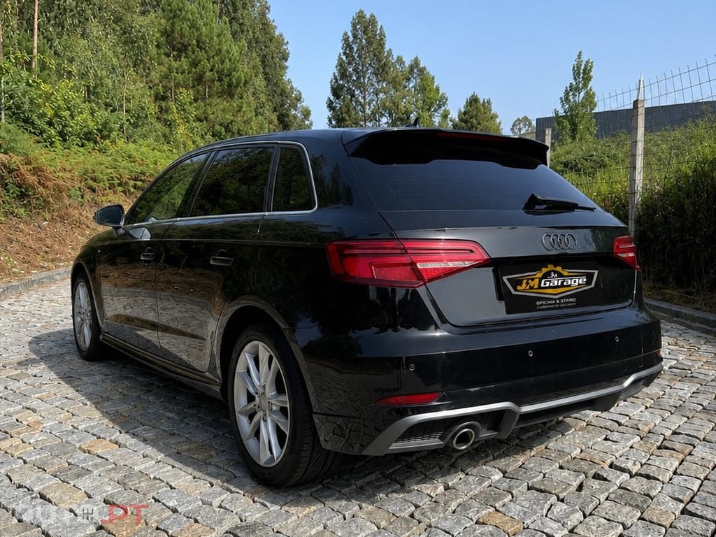 Audi A3 Sportback S-LINE