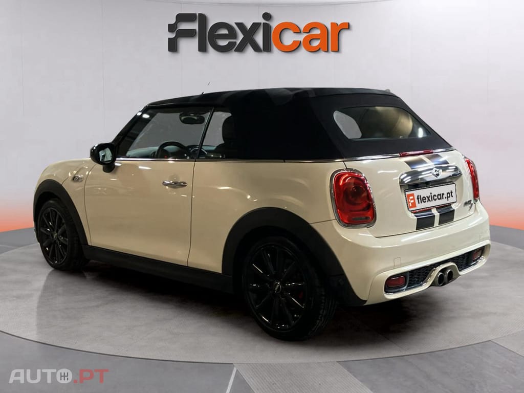 MINI Cabrio Cooper SD Auto Desportiva