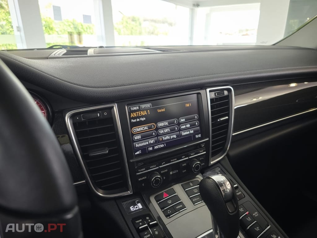 Porsche Panamera Diesel Platinum Edition