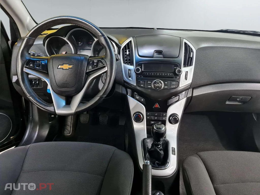 Chevrolet Cruze 1.7 LTZ
