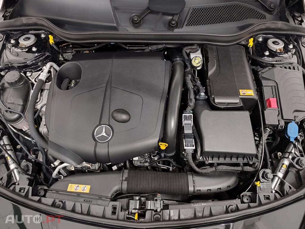Mercedes-Benz CLA 200 d Shooting Brake Urban