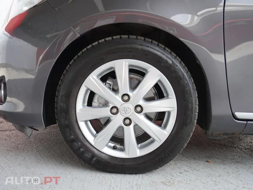 Toyota Yaris 1.4 D-4D ACtive+AC 99g