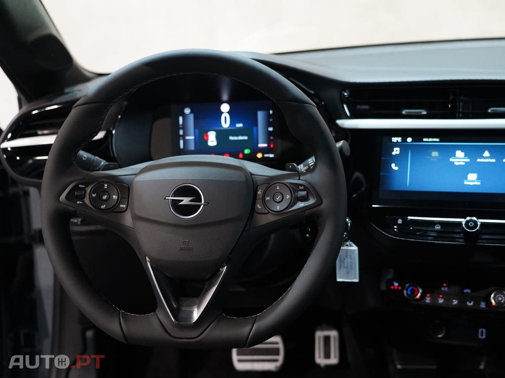 Opel Corsa 1.2 T Hybrid GS eDCT