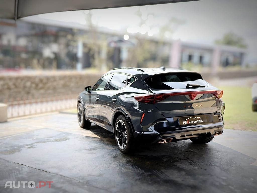 CUPRA Formentor 1.5 e-Hybrid DSG — fotografia 14