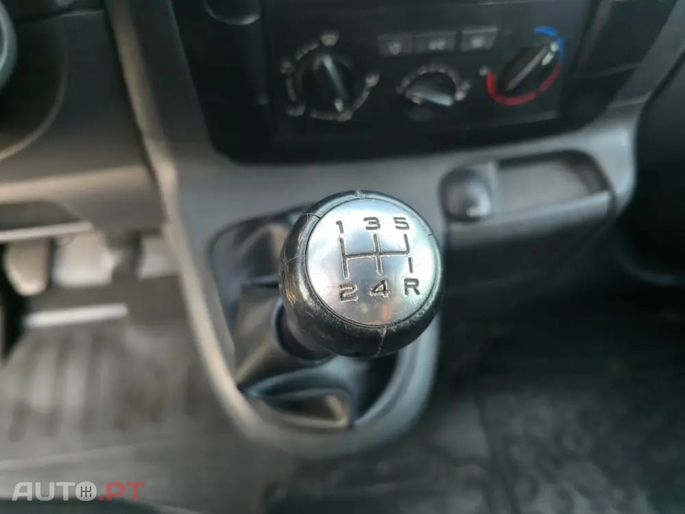 Peugeot Expert 1.6 HDi L2H1 Semi-Vidrado
