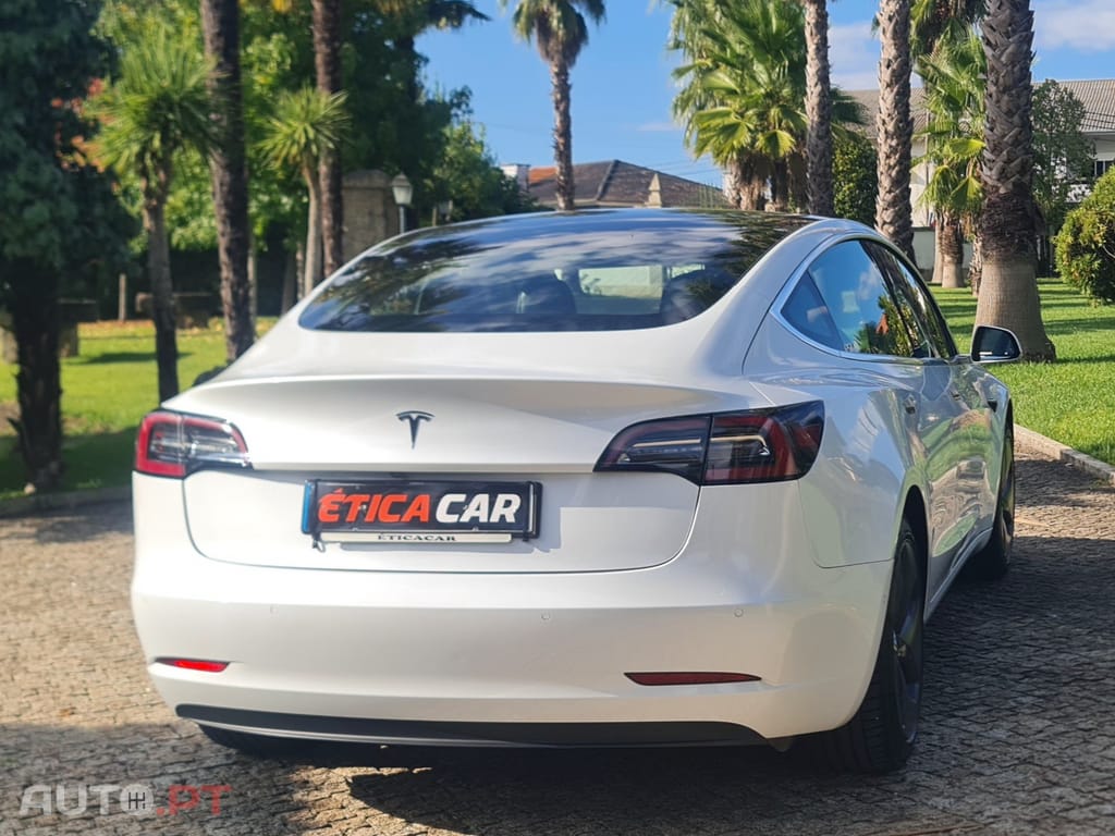 Tesla Model 3 Tração Traseira Premium