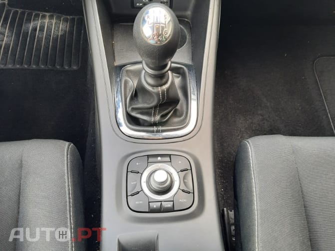 Renault Mégane Sport Tourer Limited Dynamic S&S