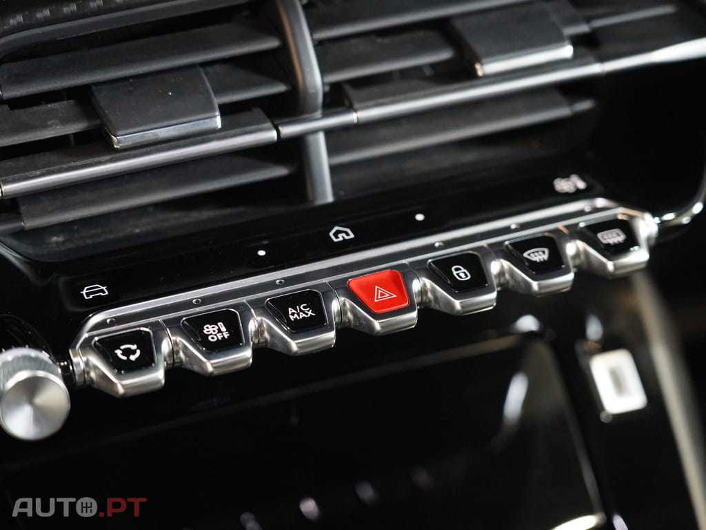 Peugeot 2008 1.2 PureTech Allure