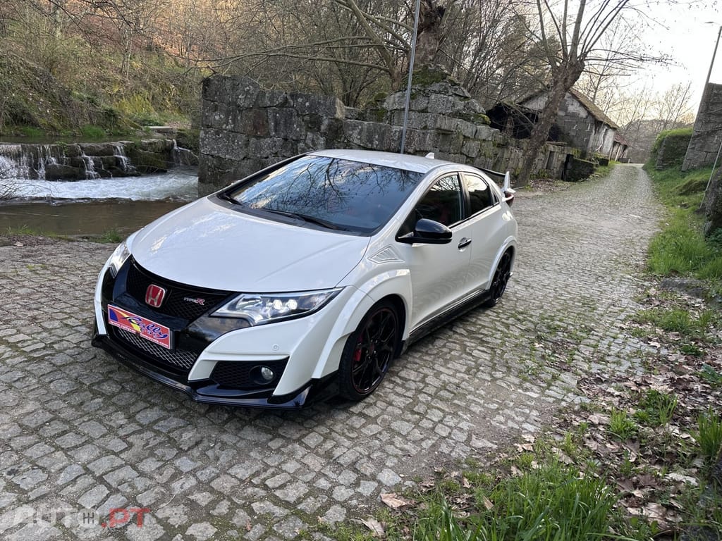 Honda Civic 2.0 VTEC Turbo Type R