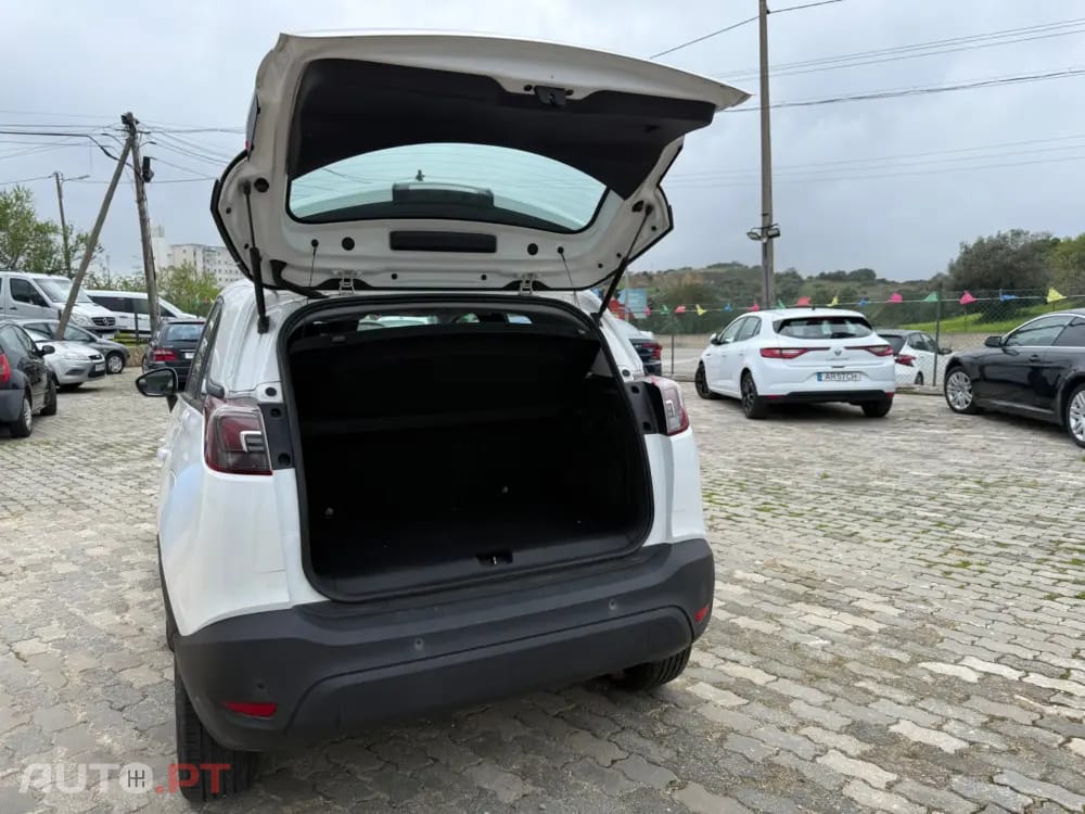 Opel Crossland Outro