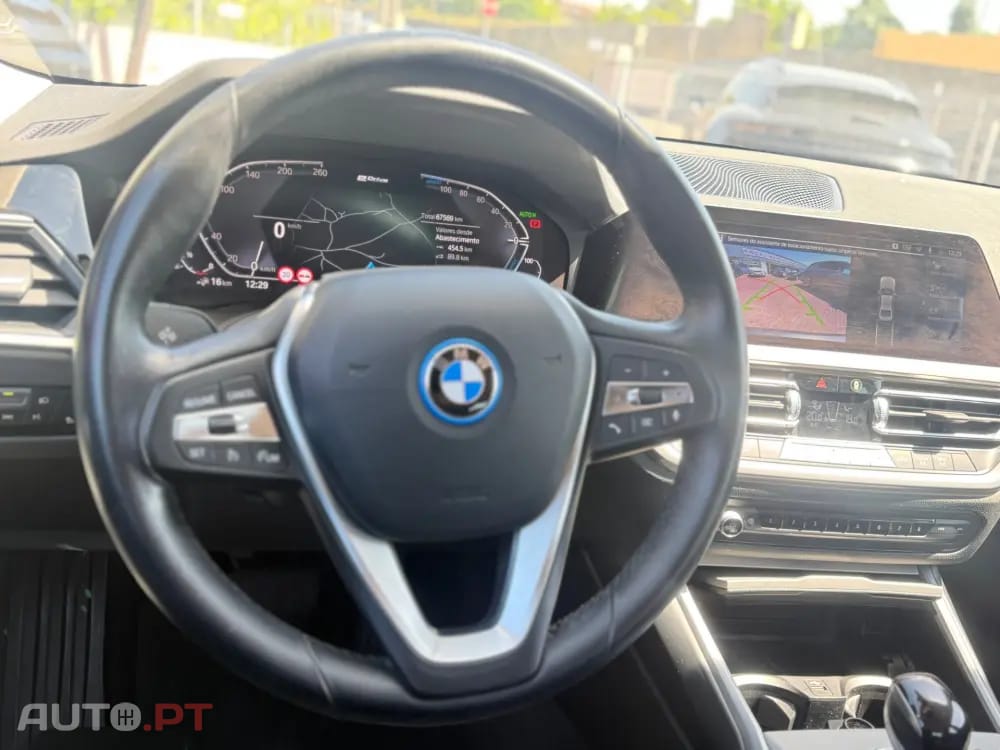 BMW 330 e Aut. Luxury Line