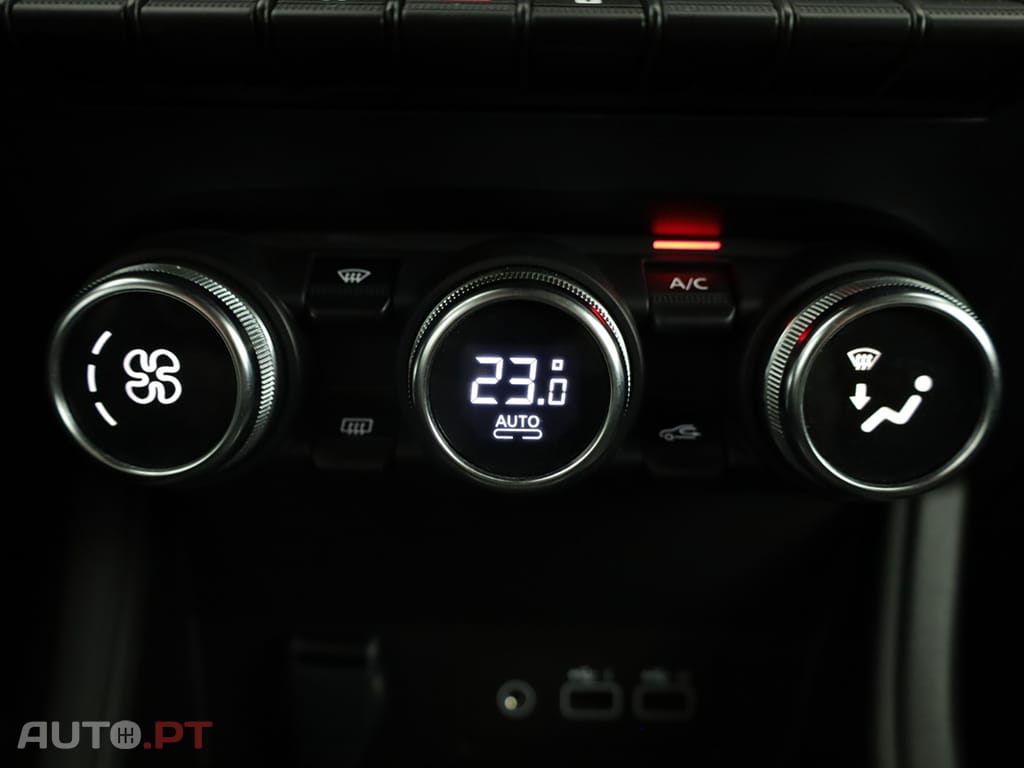 Renault Captur Captur 1.0 TCe Techno Bi-Fuel