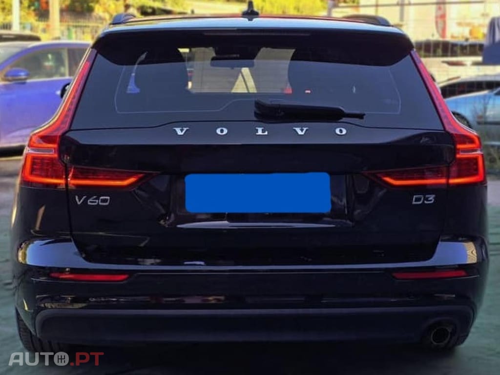 Volvo V60 2.0 D3 MOMENTUM PLUS GEARTRONIC