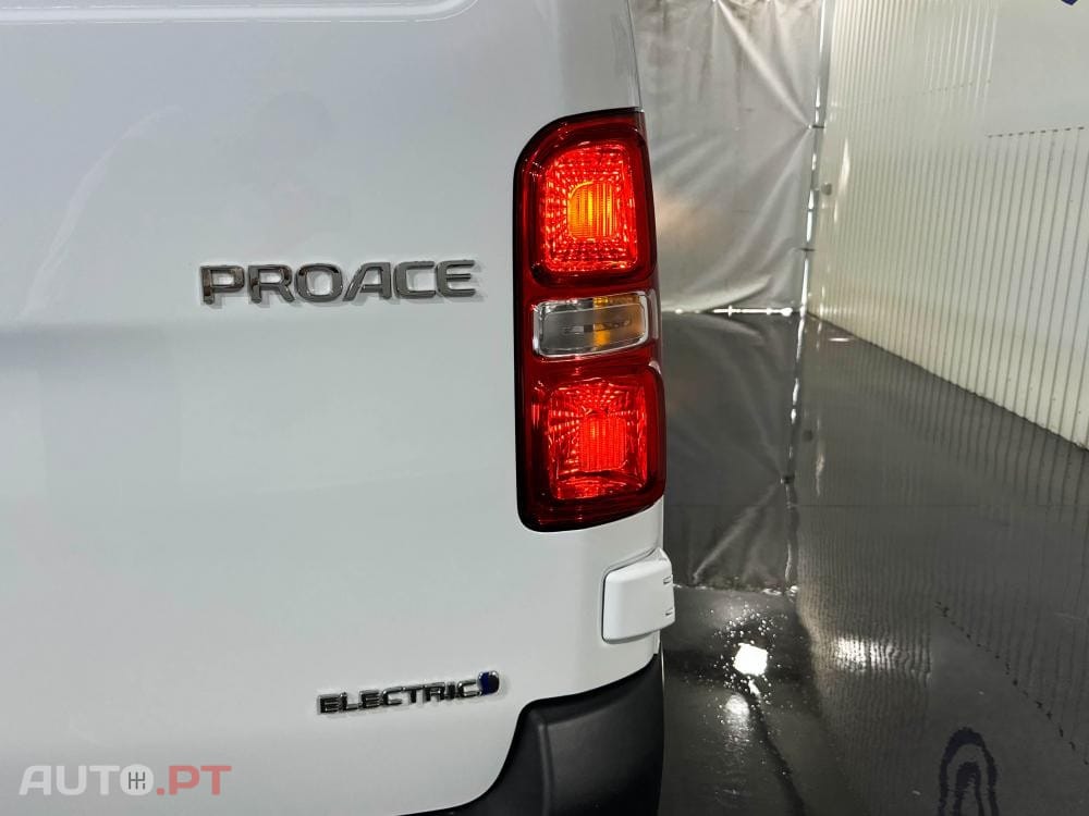 Toyota Proace Electric 50kWh 136cv Business Line