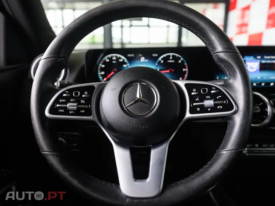 Mercedes-Benz GLB 200 d