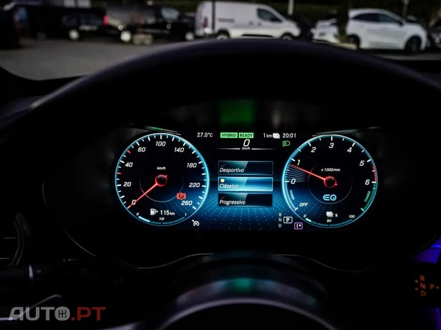 Mercedes-Benz C 300 Outro