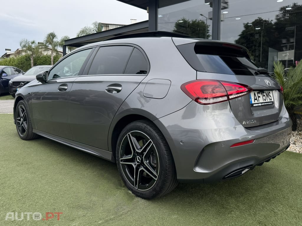 Mercedes-Benz A 250 e AMG Line