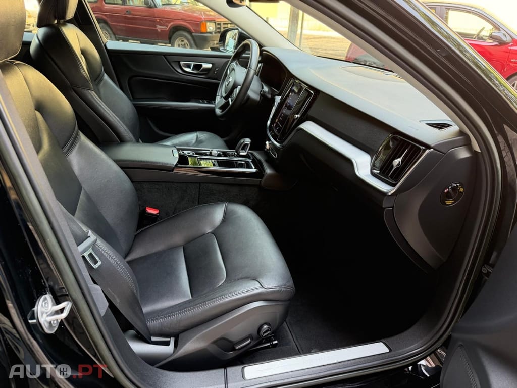 Volvo V60 2.0 T6 AWD TE Inscription Expression