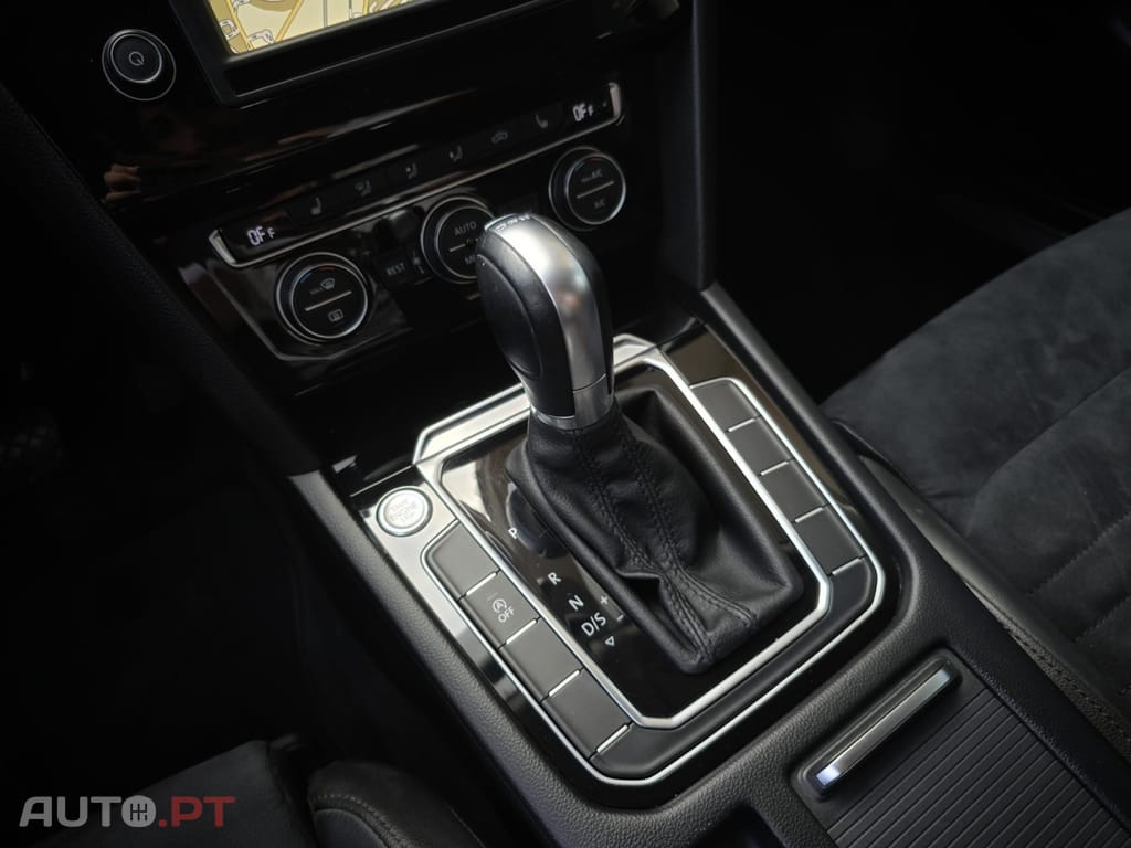 Volkswagen Passat Variant 2.0 TDi Highline DSG