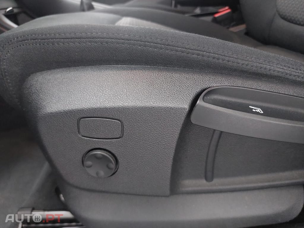 BMW X1 18 i sDrive Advantage