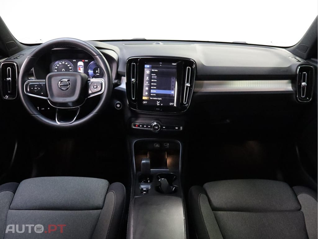 Volvo XC40 1.5 T4 PHEV Core