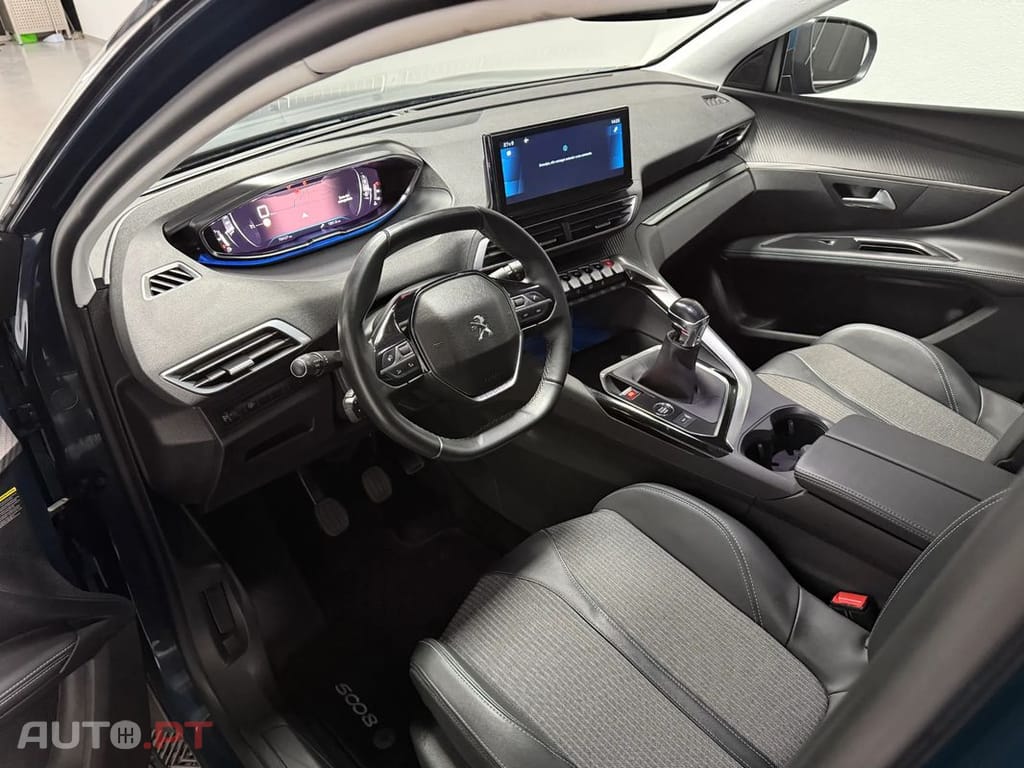 Peugeot 5008 1.2 PureTech Allure